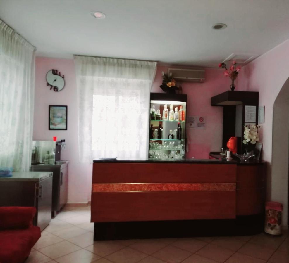 Hotel Fatima Ρίμινι Εξωτερικό φωτογραφία