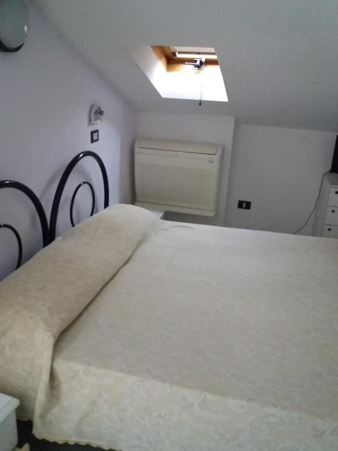 Hotel Fatima Ρίμινι Εξωτερικό φωτογραφία